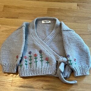 Gray Knit Sweater with Floral Embroidery